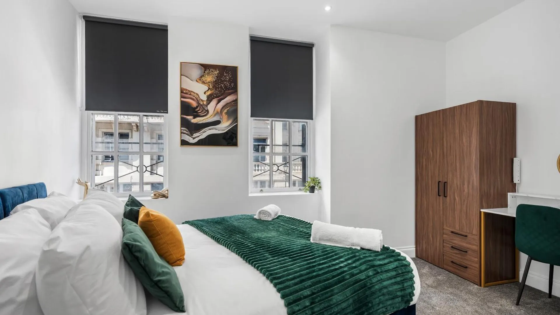 2 Bedroom Apartment By Sovereign Suites Short Lets & Serviced Accommodation In Brighton 0*,  Reino Unido
